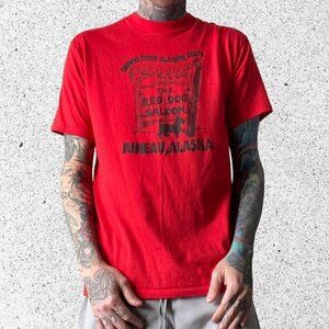 Vintage tourist t shirt